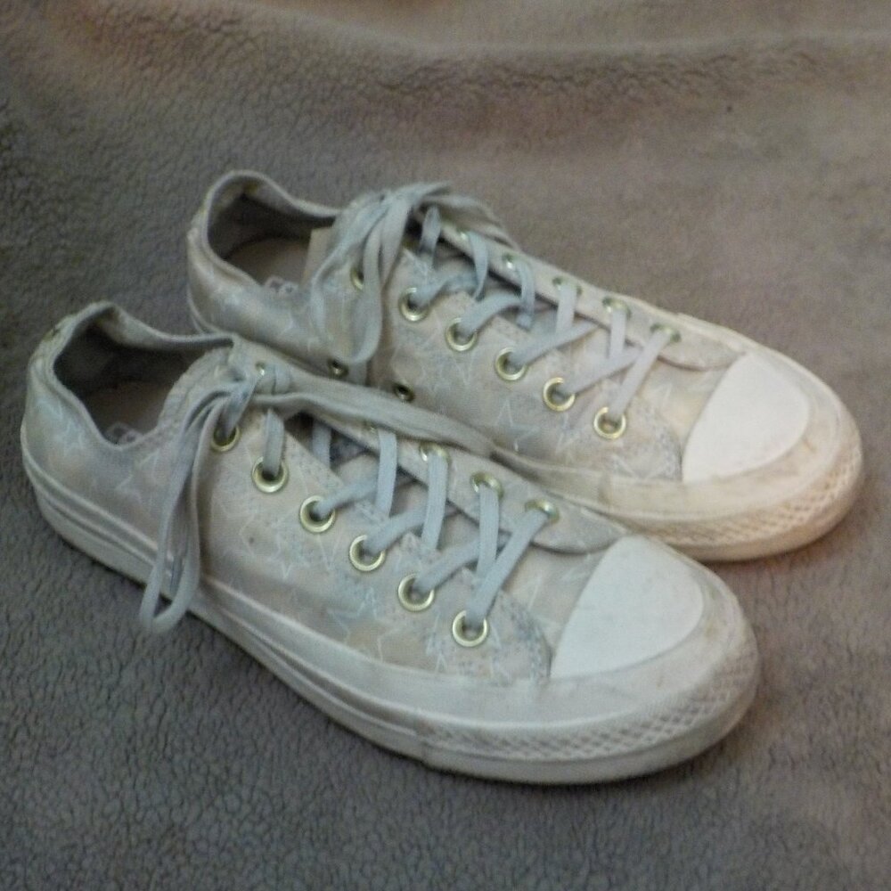 CONVERSE SHOES